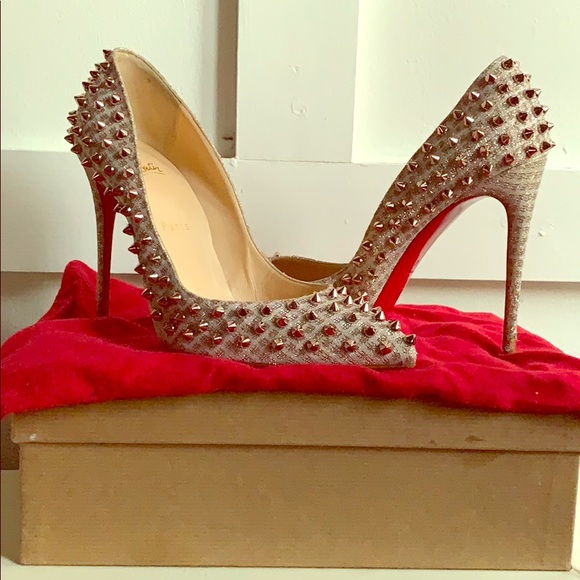 rose gold red bottom heels